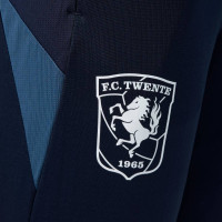 Castore FC Twente Trainingspak 1/4-Zip 2026-2027 Kids Lichtblauw Donkerblauw Donkergrijs