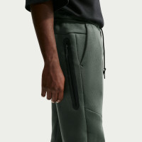 Nike Tech Fleece Sportswear Sweat Pants Dark Green Black