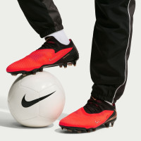 Nike Phantom 6 Low Elite Gras Voetbalschoenen (FG) Zwart Felrood Goud