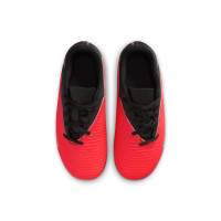 Nike Phantom 6 Low Club Gras / Kunstgras Voetbalschoenen (MG) Peuters/Kleuters Zwart Felrood Goud