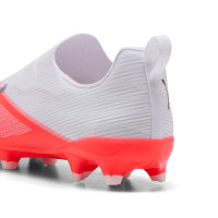 PUMA Ultra 7 Match Laceless Grass/Artificial Grass Football Boots (MG) Kids White Bright Red Black