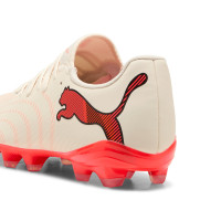 PUMA Future 9 Play Grass/Artificial Grass Football Boots (MG) Off White Black Pink