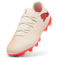 PUMA Future 9 Play Grass/Artificial Grass Football Boots (MG) Off White Black Pink