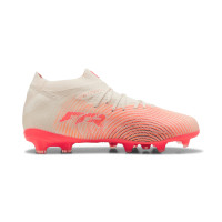 PUMA Future 9 Pro Gras / Kunstgras Voetbalschoenen (MG) Kids Gebroken Wit Zwart Roze
