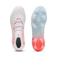 PUMA Future 9 Ultimate Brilliance Gras Voetbalschoenen (FG) Dames Wit Feloranje Roze Lichtblauw