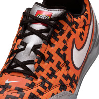 Nike Streetgato x LEGO® Straatvoetbalschoenen Kids Oranje Zwart Zilver
