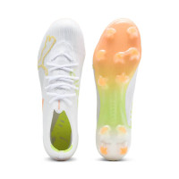 PUMA Ultra Nitro 7 Pro Gras Voetbalschoenen (FG) Wit Geel Oranje