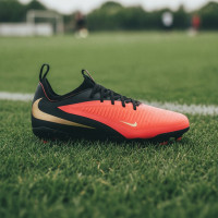Nike Phantom 6 Low Academy Gras / Kunstgras Voetbalschoenen (MG) Kids Zwart Felrood Goud