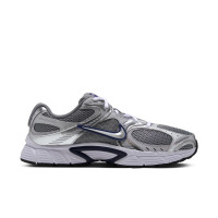 Nike V5 RNR Sneakers Grijs Metallic Silver Wolf Grey Donkerblauw