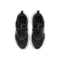 Nike Cosmic Runner Children's Running Shoes Black White Anthracite