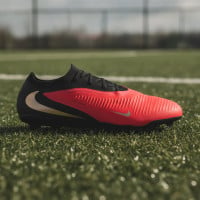 Nike Phantom 6 Low Pro Kunstgras Voetbalschoenen (AG) Zwart Felrood Goud