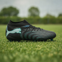 PUMA Future 9 Ultimate Gras Football Boots (FG) Black Intense Mint White