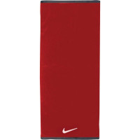 Nike Fundamental Sporthanddoek Large Rood