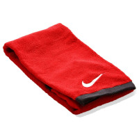 Nike Fundamental Sporthanddoek Large Rood