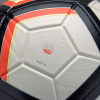 Nike Strike Team Voetbal 290 gram maat 5 Wit Zwart Oranje