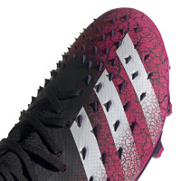 adidas Predator Freak.2 Gras / Kunstgras Voetbalschoenen (MG) Zwart Wit Roze